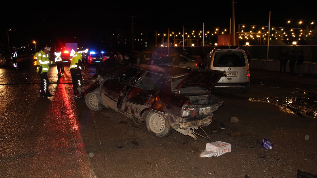 Çankırı’da 3 aracın karıştığı zincirleme kaza: 9 yaralı