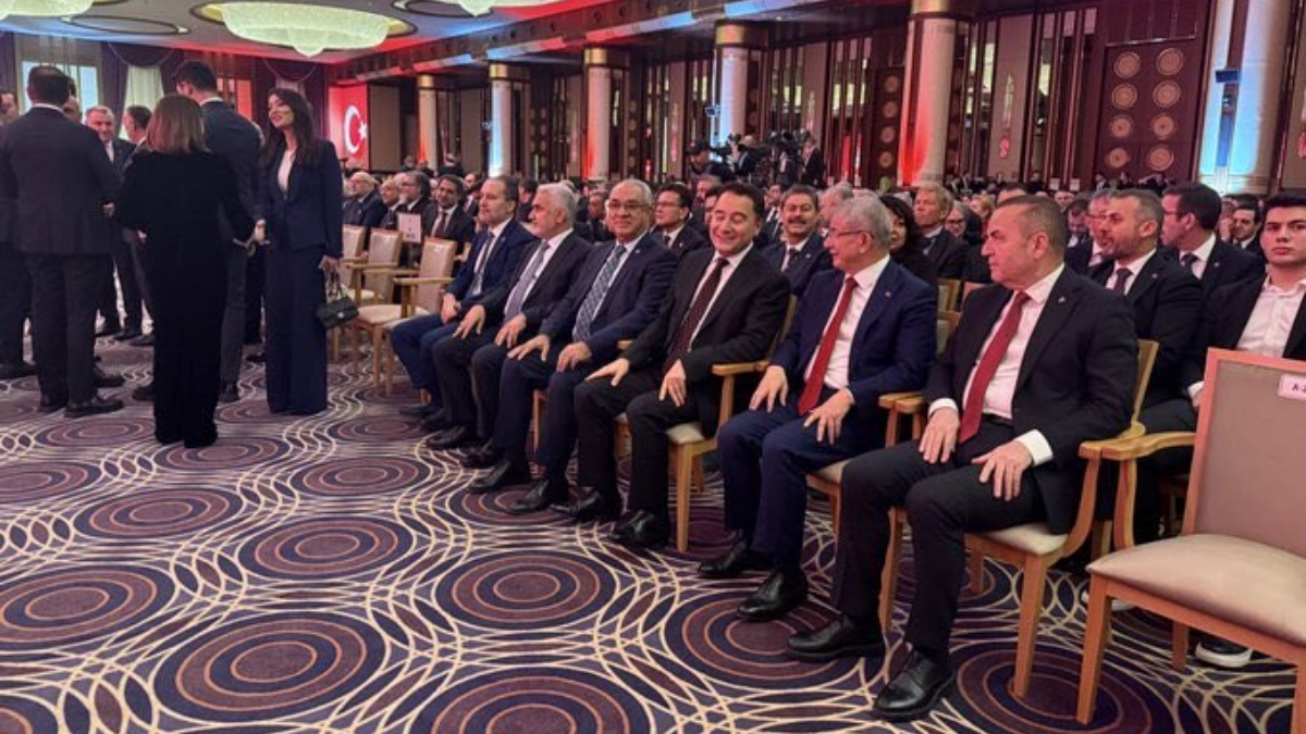Cumhurbaşkanlığı Külliyesi’nde 29 Ekim Özel Programı: Babacan, Davutoğlu ve Erbakan katıldı