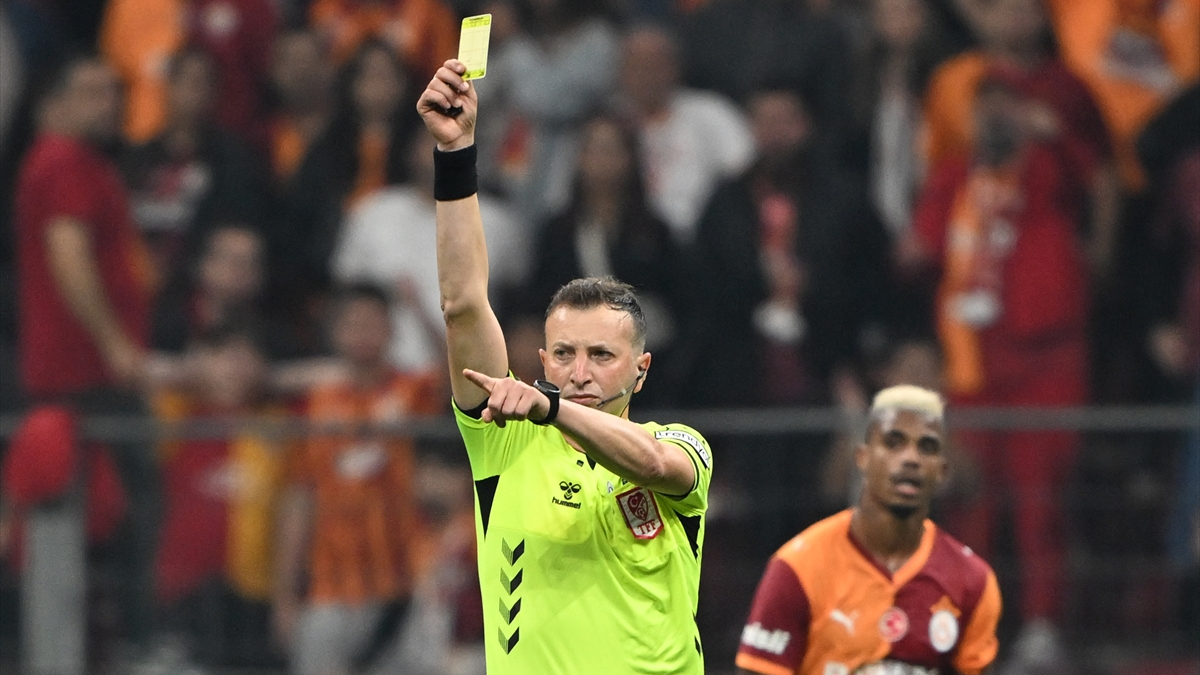 Eski hakemden derbi yorumu: Maç tekrarlanabilir