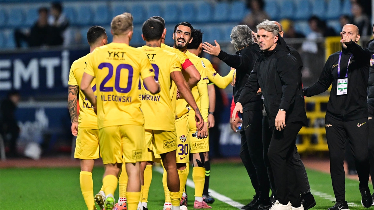 Eyüpspor, Kasımpaşa’yı iki golle geçti