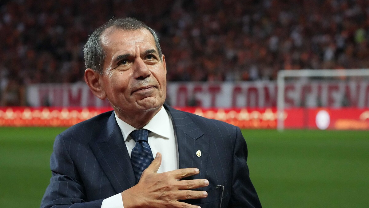 Galatasaray’da futbolculara soyunma odasında prim sözü