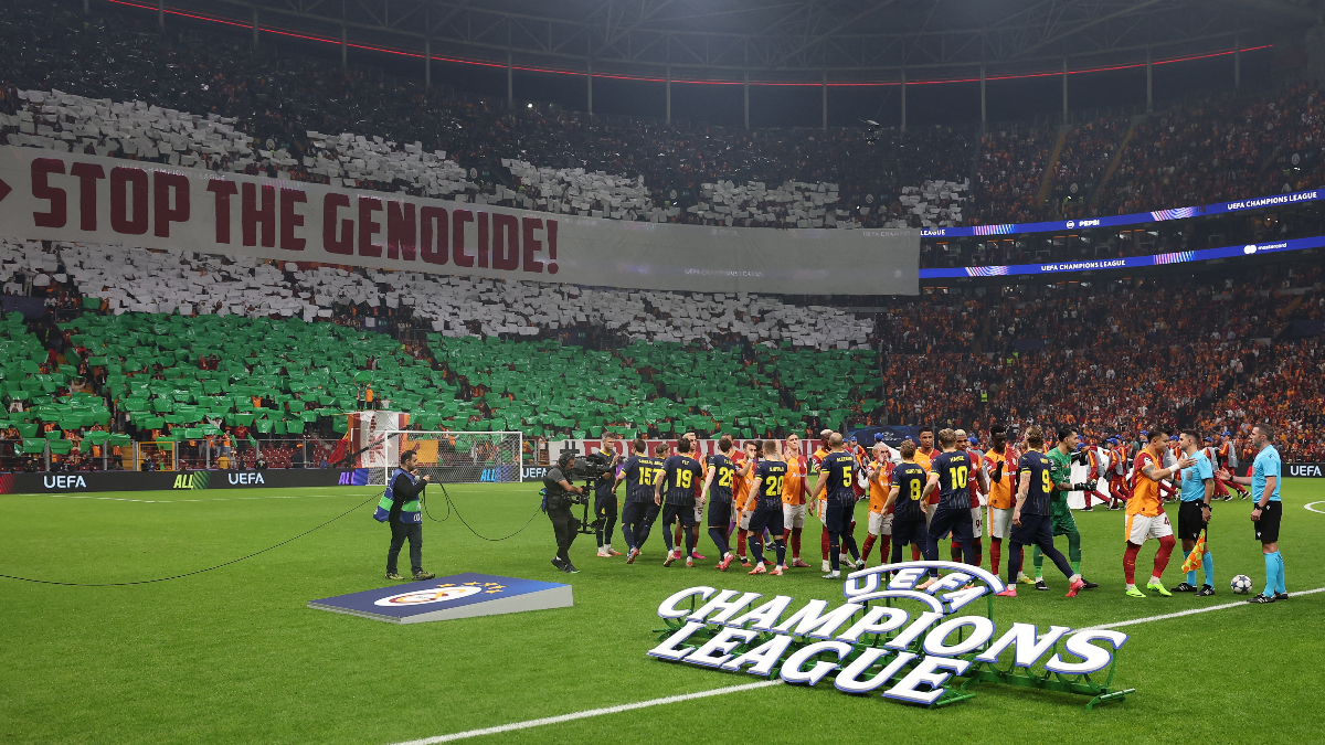 Galatasaray’dan “Hoparlörden ıslık” iddialarına cevap!