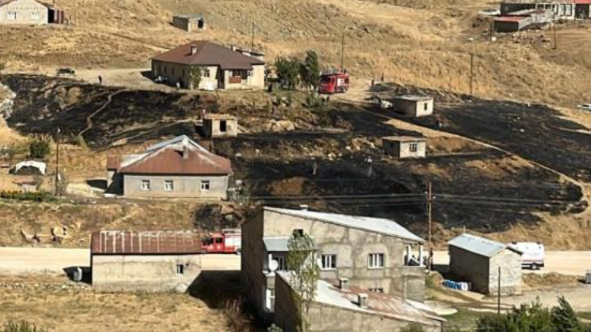 Hakkari’de çıkan iki farklı yangında son durum