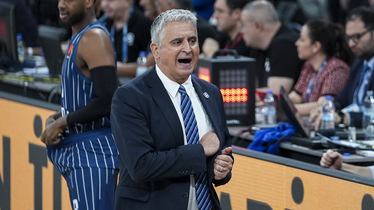 Igor Kokoskov: Maçın 30 dakikasında iyi oynuyor olmak yeterli olmuyor