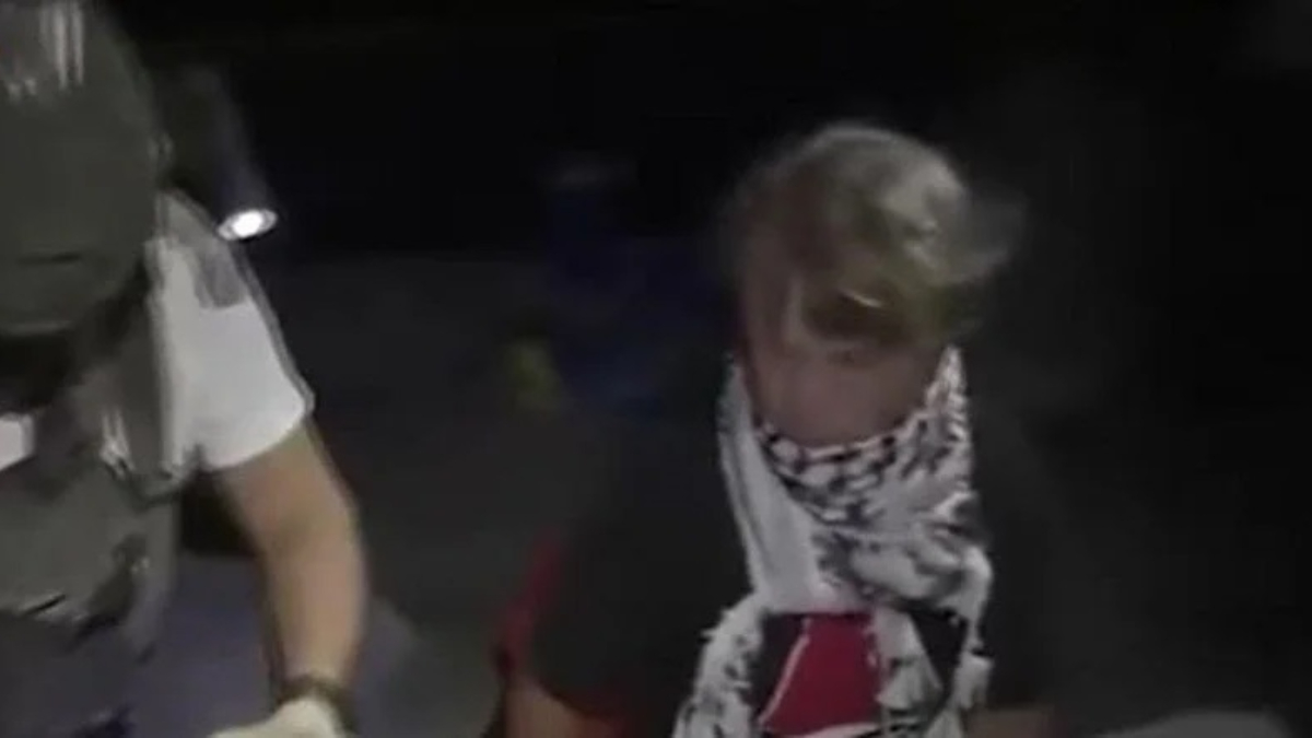 İsrail, Greta Thunberg’in gözaltına alındığı görüntüleri paylaştı