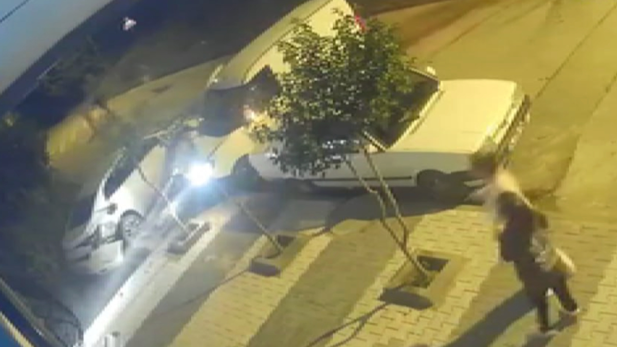 İstanbul’da freni patlayan araç çocukların arasına daldı