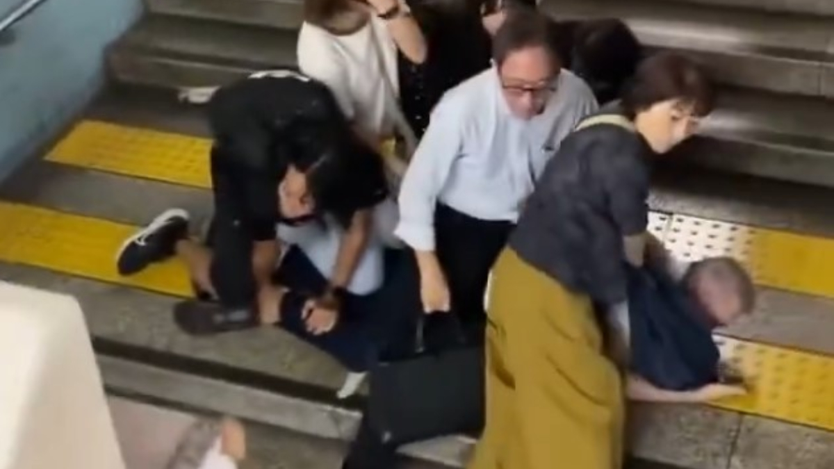 Japonya’da fark edilen röntgenciyi kadınlar yakaladı