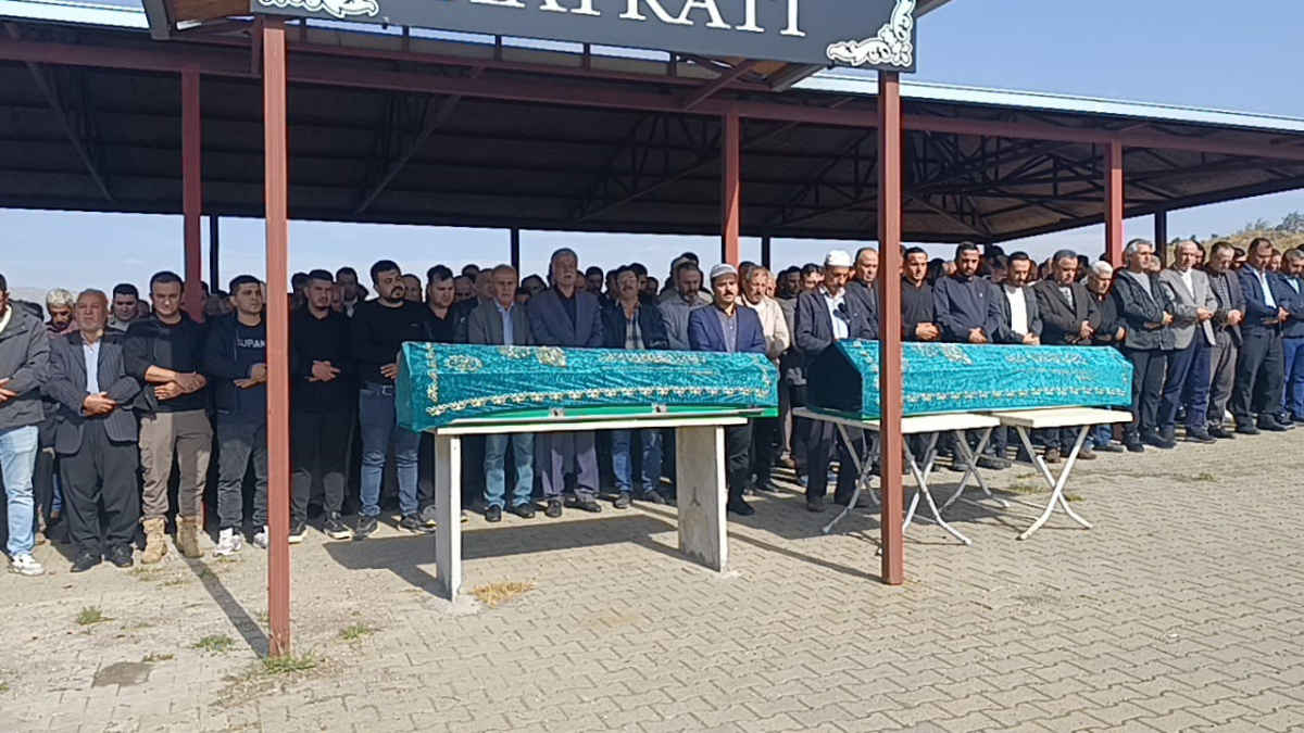 Kahramanmaraş’ta eski koca dehşet saçtı: Anne ve kızı yan yana toprağa verildi