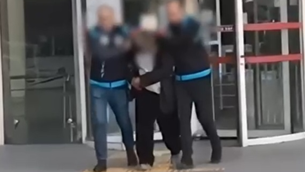 Kayseri’de karı-kocayı evlerinin önünde av tüfeğiyle öldüren şüpheliyi at izi ele verdi