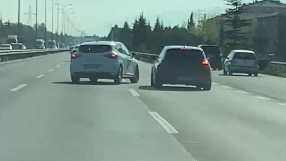 Kocaeli’de bebekli aracı sıkıştırıp kaza yaptıran magandanın ehliyetine süresiz el konuldu