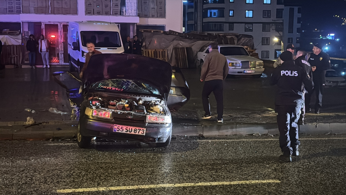 Samsun’da trafik kazasında aynı aileden 2 kişi öldü