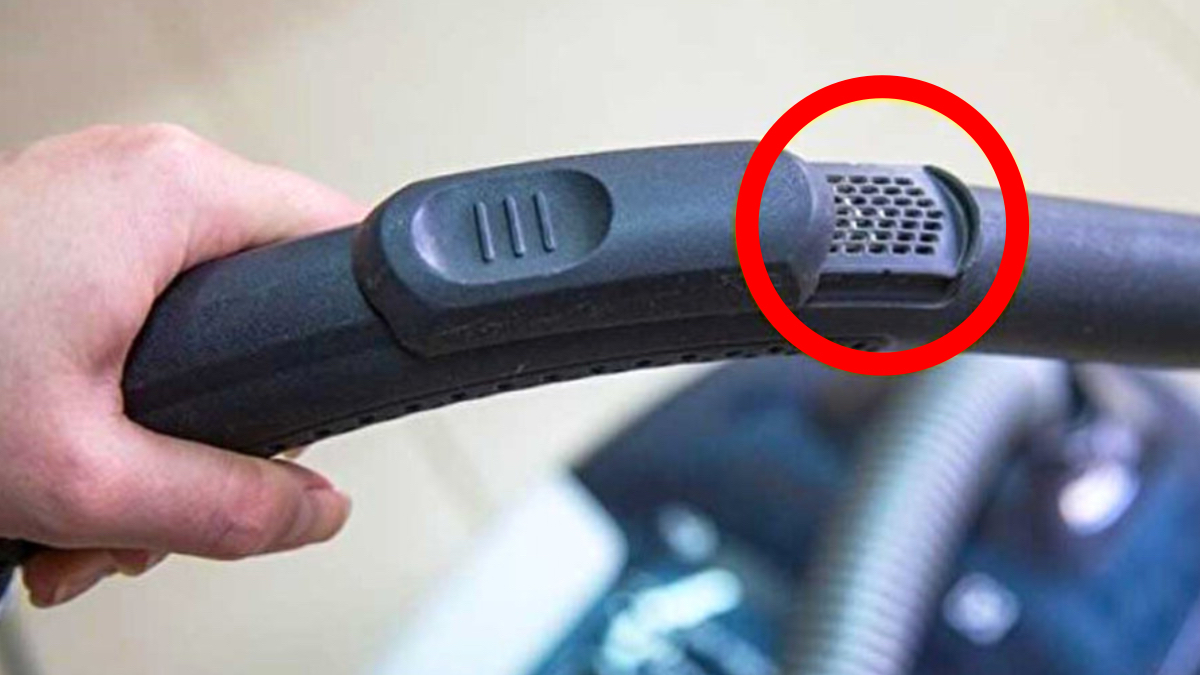 Süpürge borusundaki delik bu işe yarıyormuş