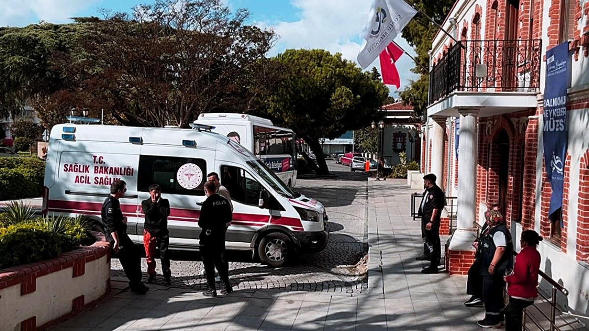 Tekirdağ’da 2 aylık bebek sokağa terk edildi