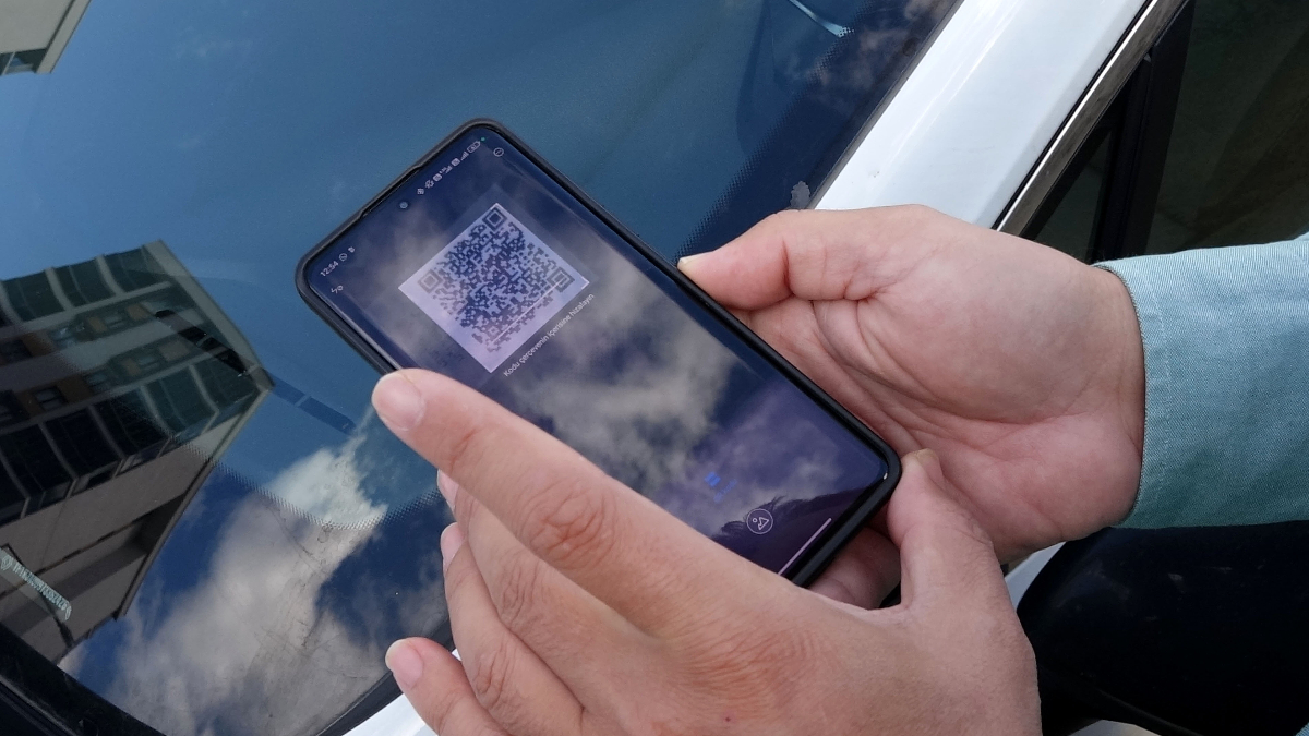 Trabzonlu mühendisten hatalı parklara ‘karekodlu’ çözüm