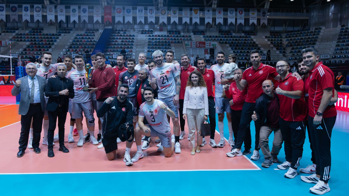 TSYD Ankara Cumhuriyet Kupası’nda şampiyon Ziraat Bankkart!