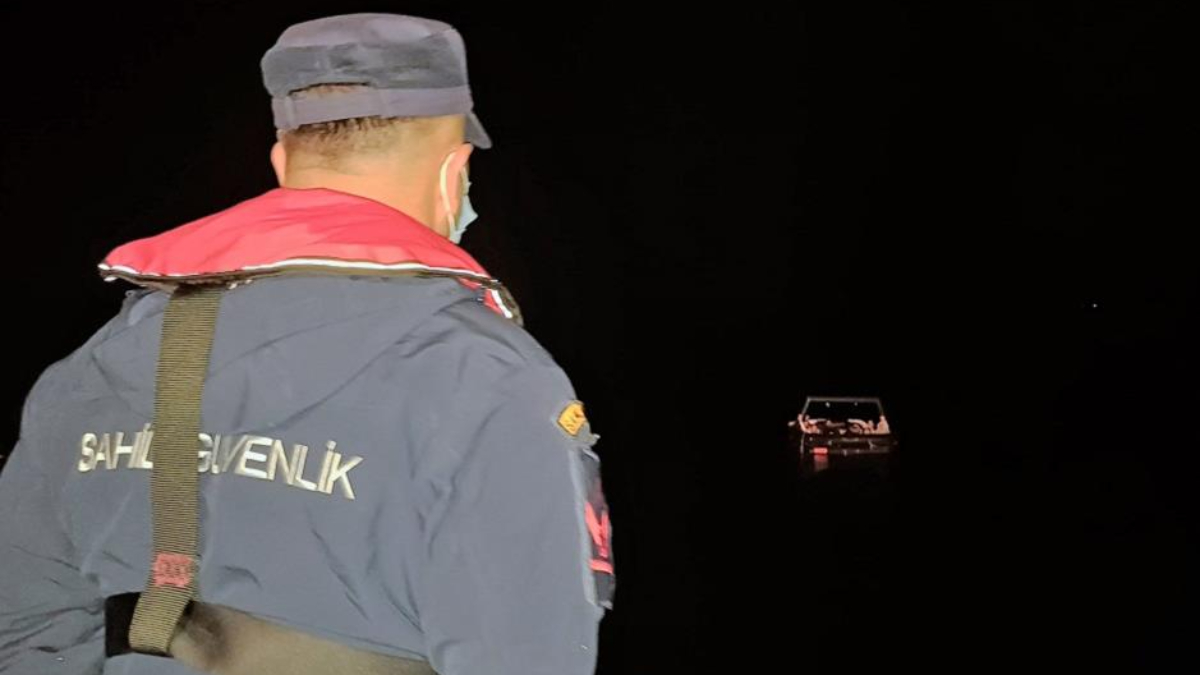 Yunanistan 18’i çocuk 46 düzensiz göçmeni ölüme terk etti