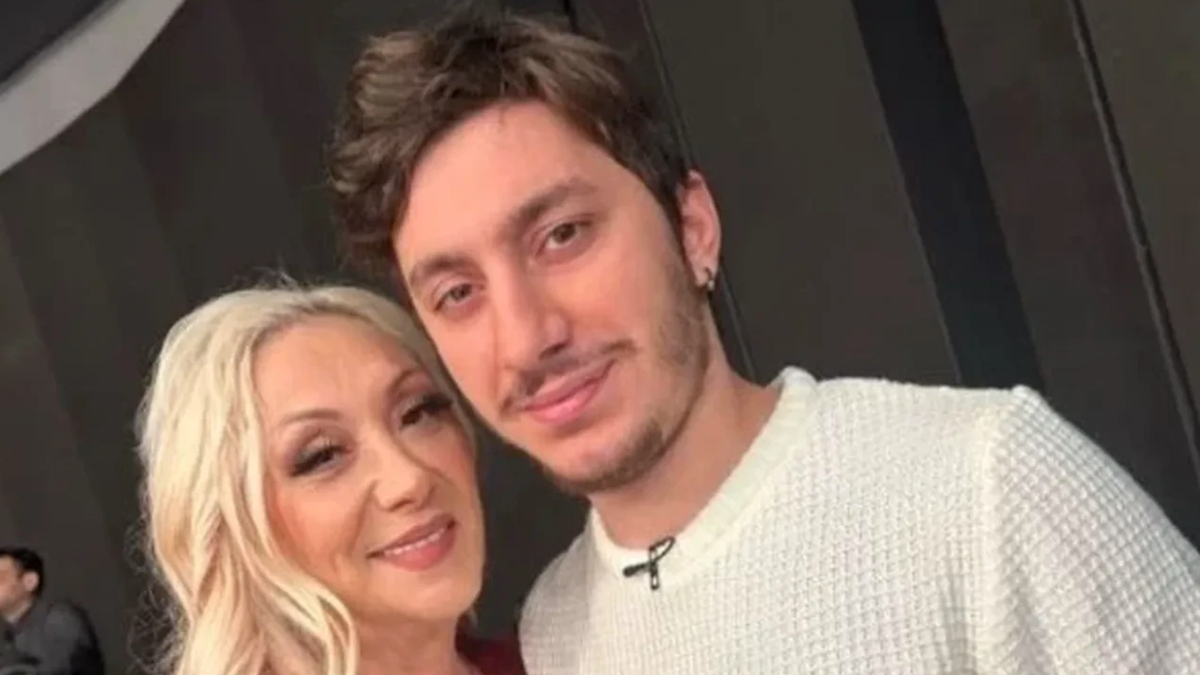 Annesine şiddet uyguladığı iddiası var! Tuğberk Yağız, Güllü’nün sevenlerine seslendi