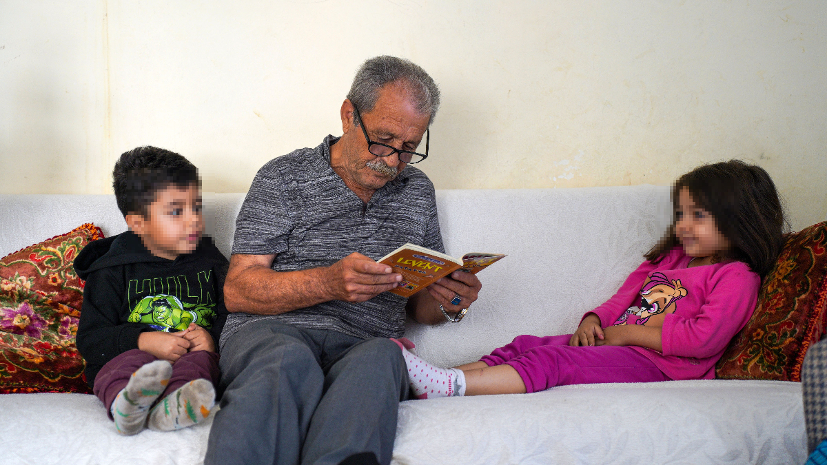 Antalya’da 3 torunuyla bir başına kaldı: Dedeye evden tahliye şoku