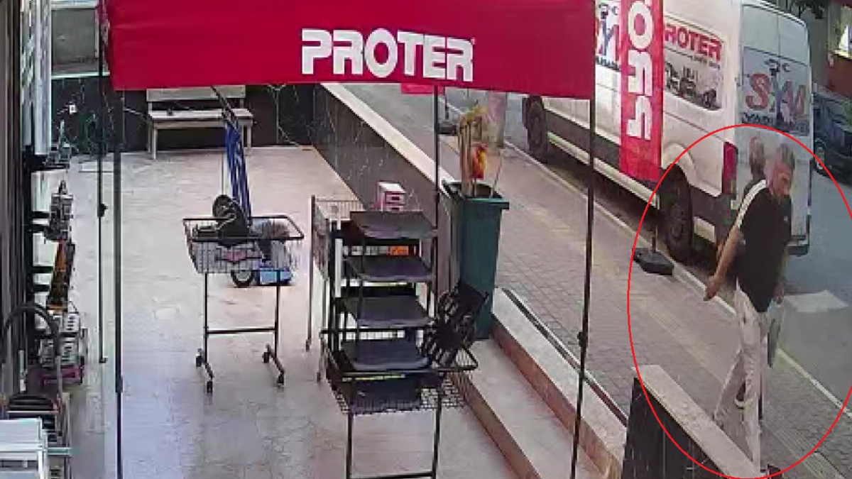 Antalya’da yoldan geçen bir kişiyi bıçakla yaralayan şahıs adım adım iz sürülerek yakalandı