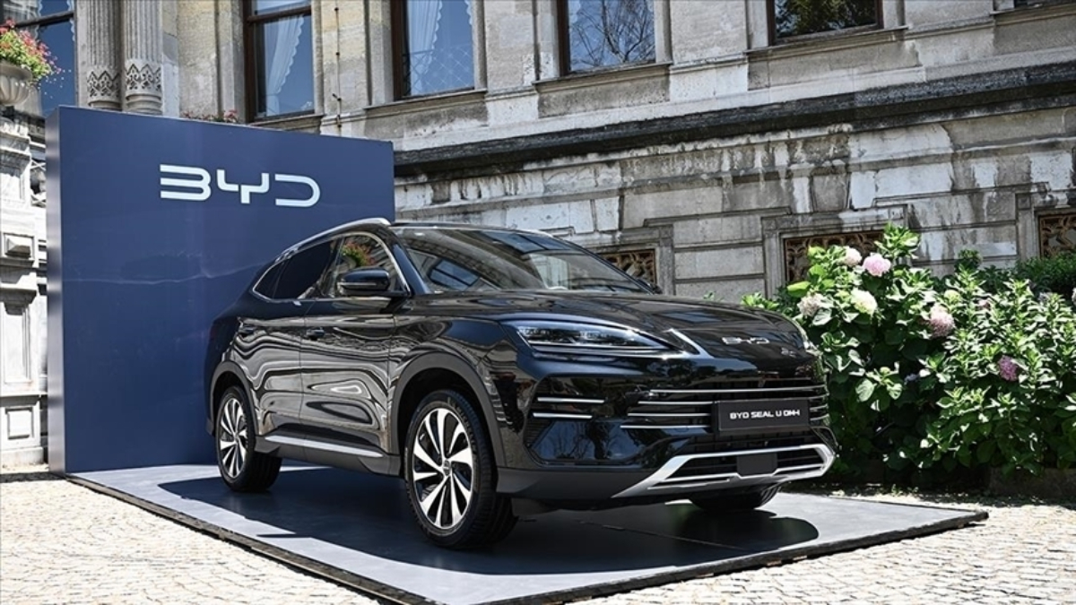 BYD’nin hisseleri son 9 ayın en düşük seviyesine geriledi