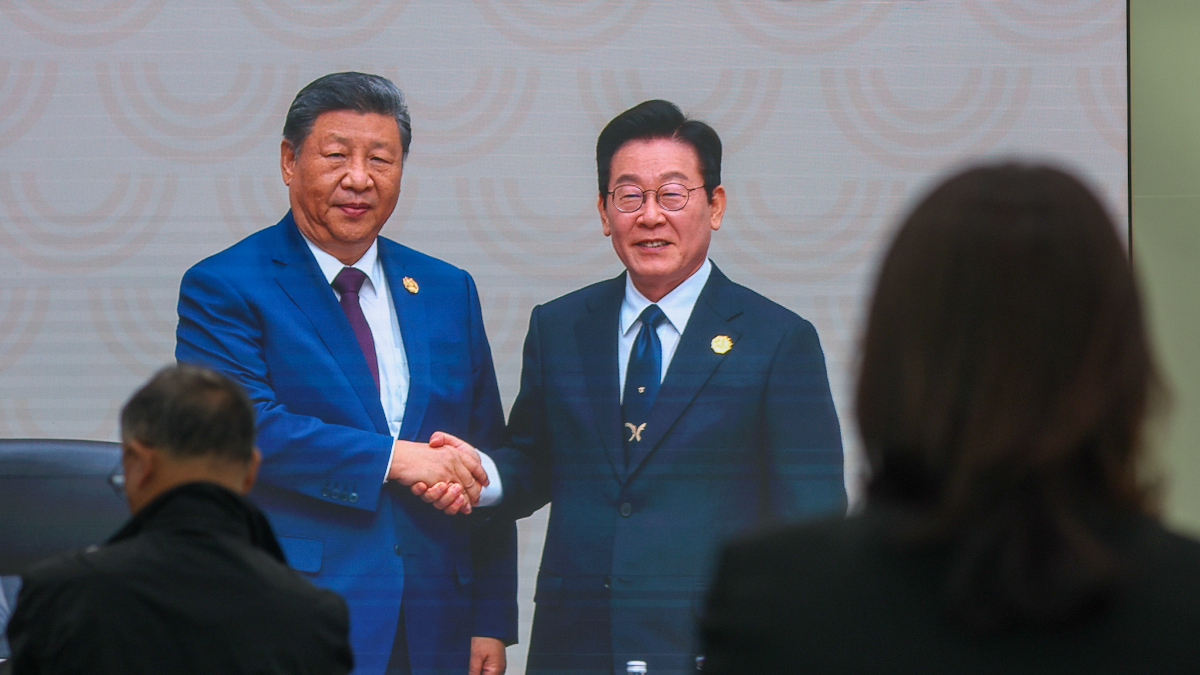 Çin Devlet Başkanı 11 yıl sonra Güney Kore’de