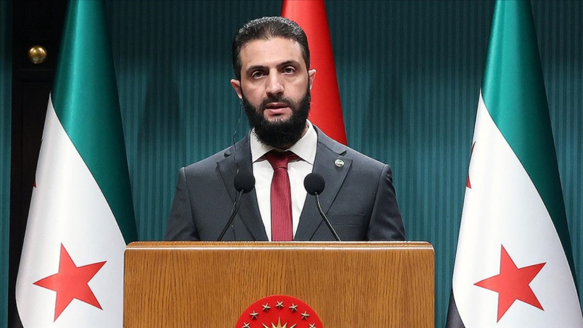 İngiltere ve AB, Ahmed Şara’ya yönelik tüm yaptırımları kaldırdı