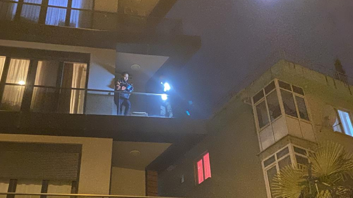 İstanbul Maltepe’de yaşlı adam balkondan düşerek öldü