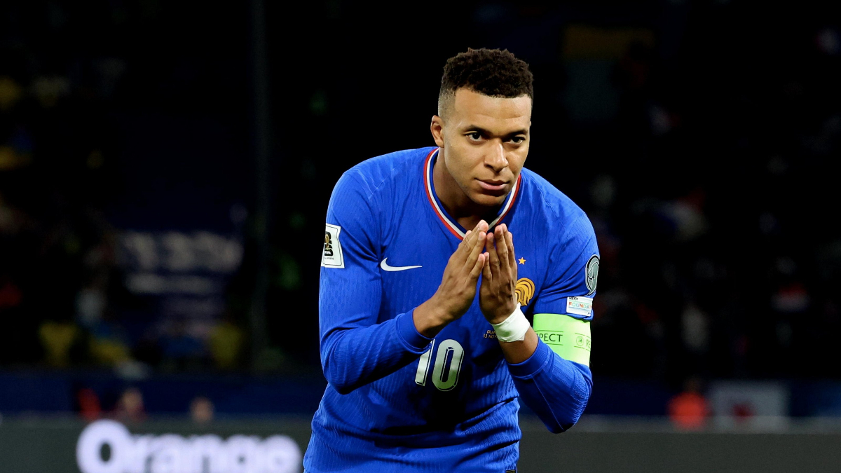 Kylian Mbappe, sakatlığı nedeniyle milli takım kampından ayrıldı