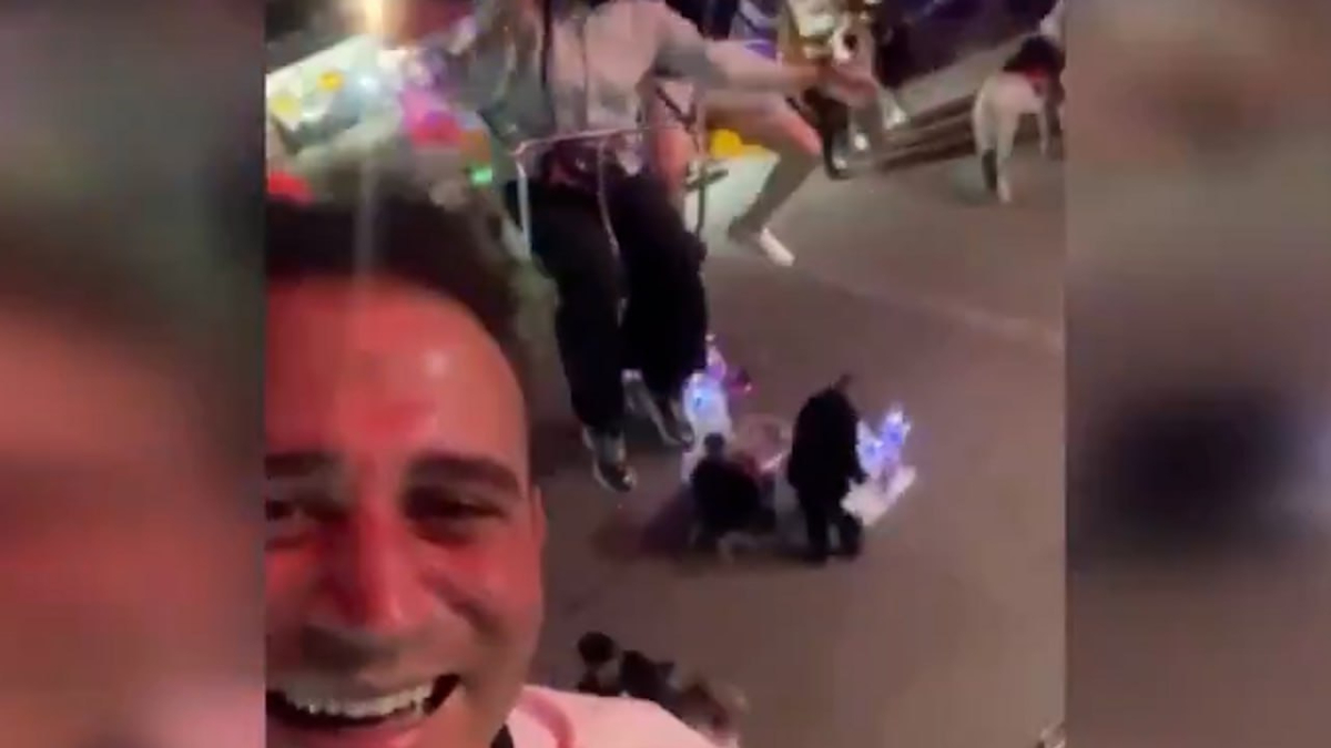 Şehit Astsubay Burak İbbiği’nin aile şehidin lunaparktaki görüntülerini paylaştı